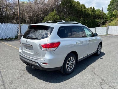 2015 Nissan Pathfinder SL