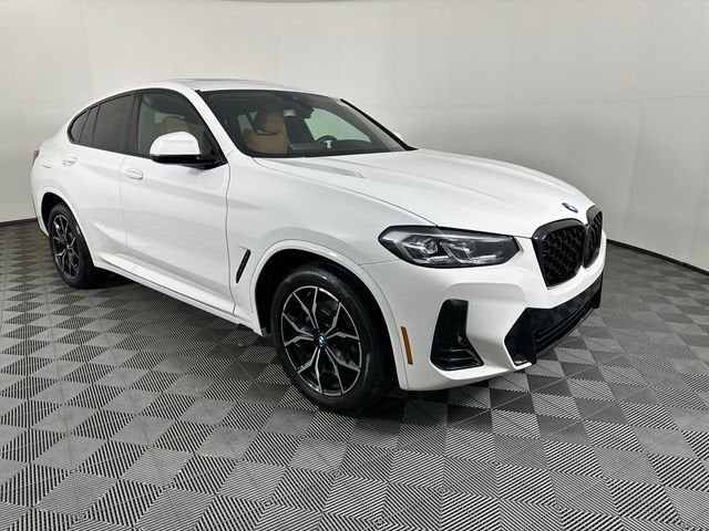 2023 BMW X4 xDrive30i