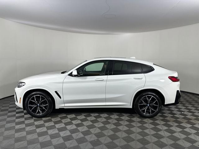 2023 BMW X4 xDrive30i