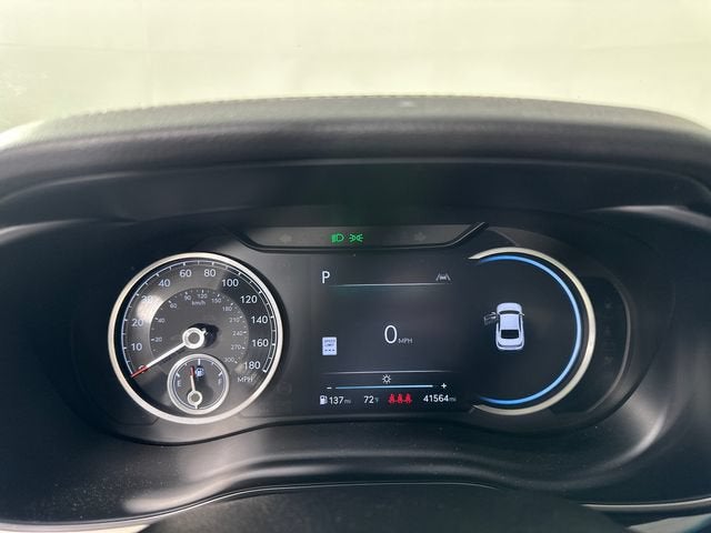 2025 Genesis G70 2.5T RWD