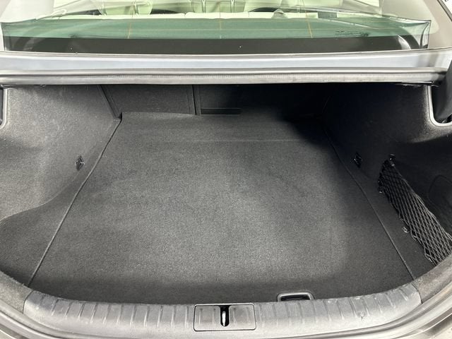 2025 Genesis G70 2.5T RWD