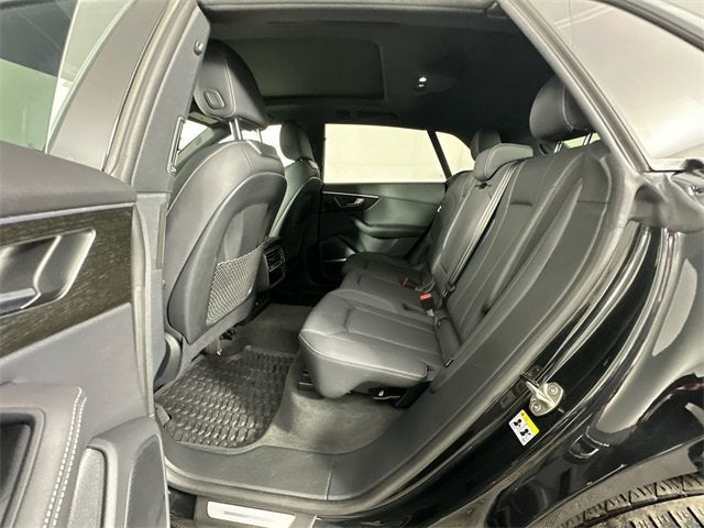 2024 Audi Q8 Premium Plus