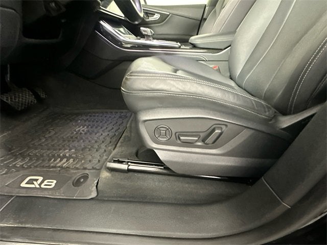 2024 Audi Q8 Premium Plus