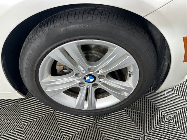 2017 BMW 3 Series 330i xDrive