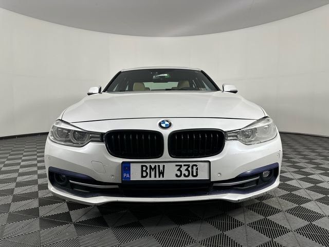 2017 BMW 3 Series 330i xDrive
