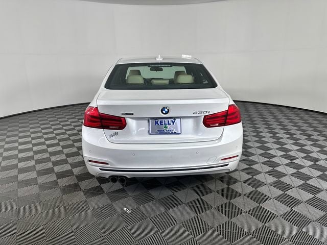 2017 BMW 3 Series 330i xDrive