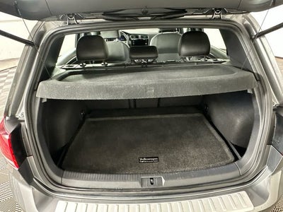 2019 Volkswagen Golf R 2.0T w/DCC & Navigation