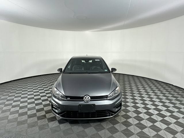 2019 Volkswagen Golf R 2.0T w/DCC & Navigation