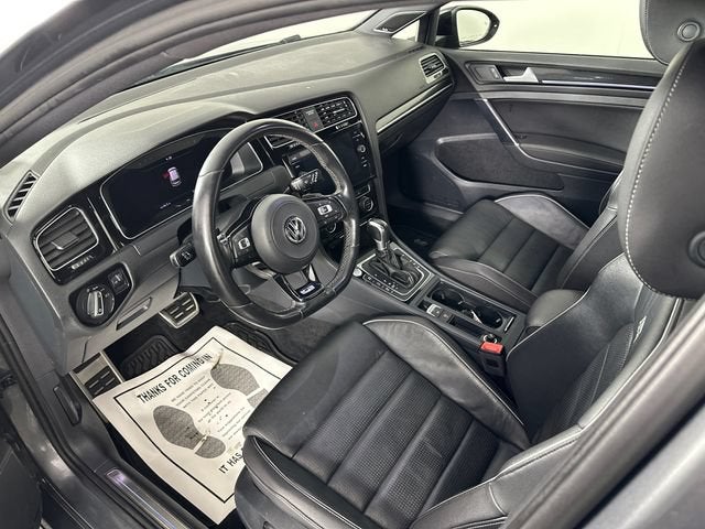 2019 Volkswagen Golf R 2.0T w/DCC & Navigation