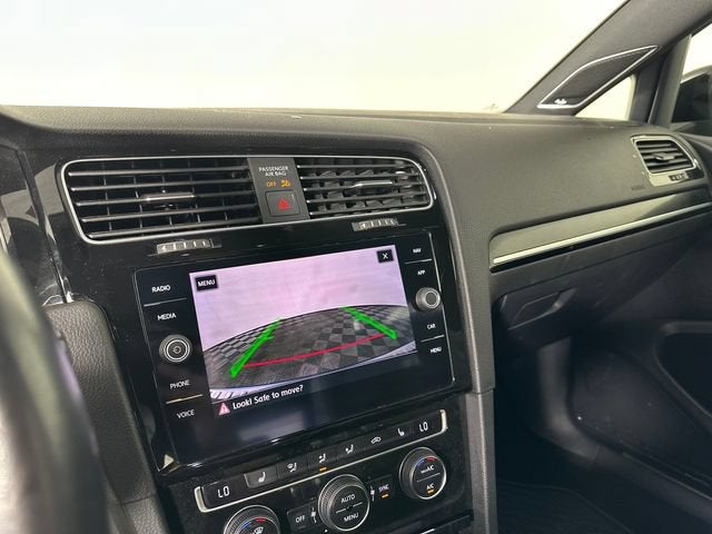 2019 Volkswagen Golf R 2.0T w/DCC & Navigation