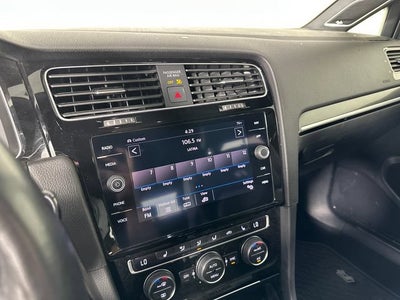 2019 Volkswagen Golf R 2.0T w/DCC & Navigation