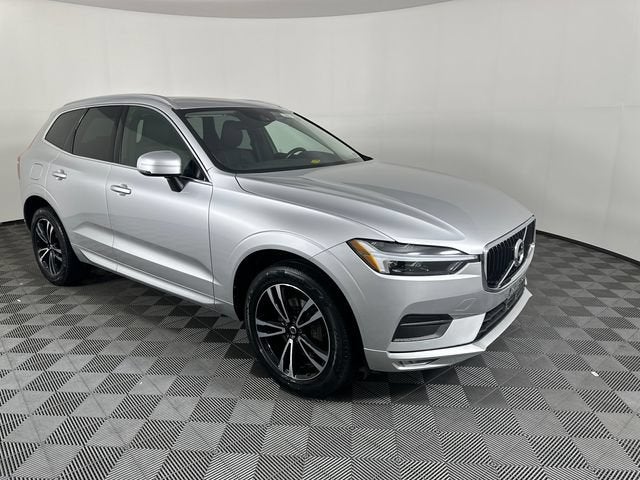 2021 Volvo XC60 T5 Momentum