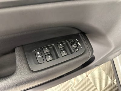 2021 Volvo XC60 T5 Momentum