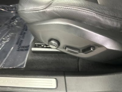 2021 Volvo XC60 T5 Momentum
