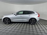 2021 Volvo XC60 T5 Momentum